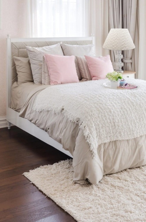 ABAŻUR kokosowa biel Grube - Boucle COREDO - stożek A 31